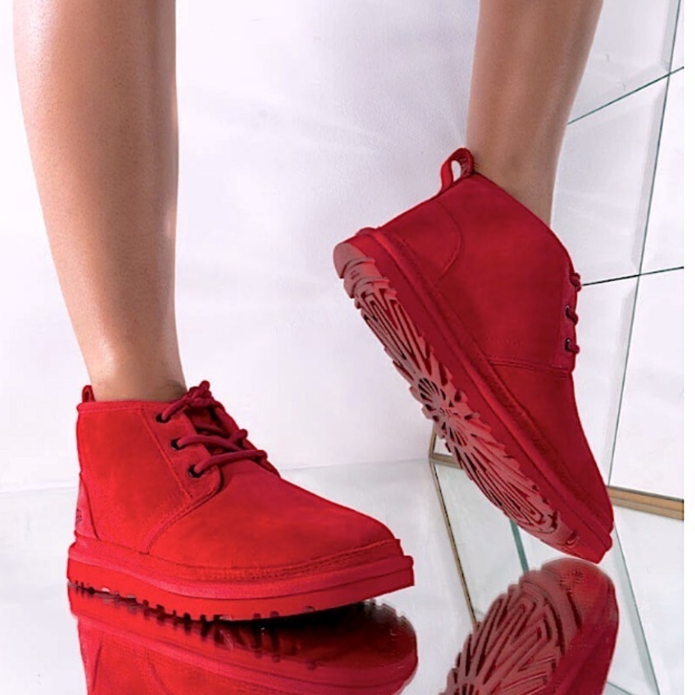 UGG Neumel Lace Up Boots Red Leather Suede Wool Shearling Chukka Women’s 5.5